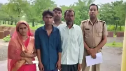 गुनौर: सलेहा थाना पुलिस ने एक मूक-बधिर किशोर को सकुशल दस्तयाब कर परिजनों को सौंपा