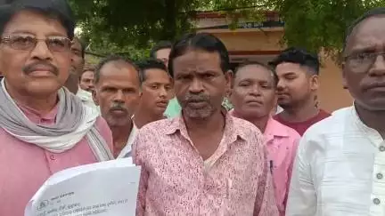 କଣ୍ଟାବାଞ୍ଜି: ବଙ୍ଗୋମୁଣ୍ଡା ରେ ୟୁଟୁବ ରେ ବିଧାୟକ ଙ୍କ ଲୋକପ୍ରିୟତା ଓ ଆତ୍ମସମ୍ମାନ କୁ କ୍ଷୁର୍ଣ୍ଣ କରିବା ପ୍ରତିବାଦ ଏତଲା ଦେଇ ପ୍ରତିକ୍ରିୟା ରଖିଲେ ନରସିଂହ