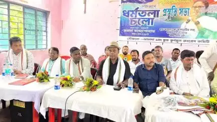 ঝালদা ১: তৃণমূলের ২১ শে জুলাইয়ের প্রস্তুতি সভা আয়োজিত হলো ঝালদা তে, উপস্থিত জেলা সভাপতি