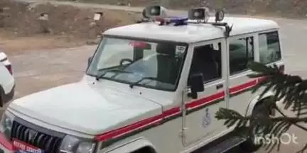 सोहागपुर: सोहागपुर पुलिस ने बुढार रोड से एक नाबालिग बालिका को किया दस्तयाब, परिजनों को सौंपा