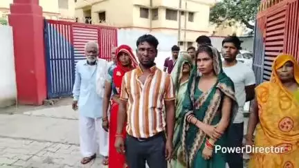 पटियाली: ग्राम अल्लेह पुर में तीन अज्ञात लोगों ने दंपति के साथ की मारपीट, पुलिस कर रही है मामले की जांच
