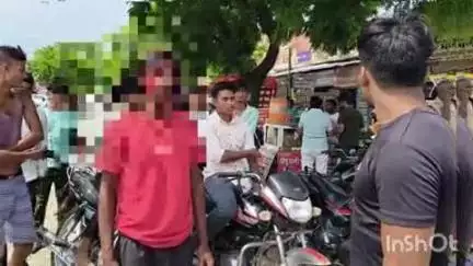 धनघटा: मड़पौना गांव में पुरानी रंजिश के चलते दो पक्षों में हुई मारपीट
