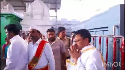వేములవాడ: రాజన్నస్వామివారికి ప్రత్యేక పూజలు చేసి కోడె మొక్కులు చెల్లించుకున్న  హైకోర్టు లీగల్ సర్వీస్ అథారిటీ మెంబర్ సెక్రటరీ