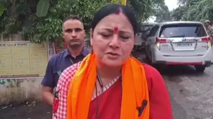 বারুইপুর: পুলিশ ঘটনা চাপার চেষ্টা করছে, বারুইপুরে চোর চুরি করতে এসে বৃদ্ধাকে ধর্ষণ প্রসঙ্গে বললেন বিধায়ক