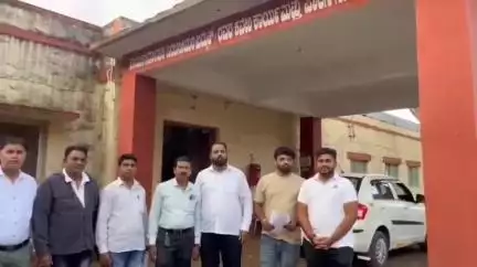 ಬೆಳಗಾವಿ: ನಗರದಲ್ಲಿರುವ ಅಪಾಯಕಾರಿ ವಿದ್ಯುತ್ ಕಂಬಗಳ ತೆರವಿಗೆ ನಗರದಲ್ಲಿ ಸ್ಥಳೀಯರಿಂದ ಆಗ್ರಹ