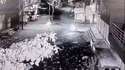 सिल्लोड: अजिंठा येथील गांधी चौक बाजारपेठेतील तब्बल सात, तर शिवना येथील तीन दुकाने फोडली; चोरटे सीसीटीव्हीमध्ये कैद