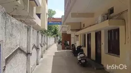 కరీంనగర్: లెవీపిల్ 500 నకిలీ మందులను సప్లై చేసిన వేణు ఏజెన్సీ డీలర్ వేణుగోపాల్‌ను అరెస్ట్ చేసిన అధికారులు