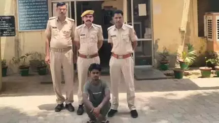 जिलेभर में पुलिस ने अलग-अलग स्थानों पर कार्रवाई करते हुए 6 जनों को गिरफ्तार किया, अवैध हथियार और हेरोइन की बरामदगी