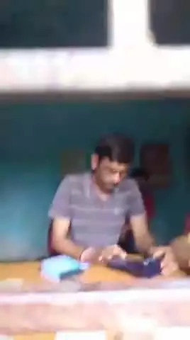 लहार: दबोह खाद्य वितरण केंद्र के अधिकारी और किसान के बीच का वीडियो वायरल