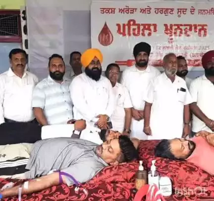 ਨਵਾਂਸ਼ਹਿਰ: ਪਿੰਡ ਮਜਾਰੀ ਦੇ ਗੁਰਦੁਆਰਾ ਸਾਹਿਬ ਵਿਖੇ ਖੂਨ ਦਾਨ ਕੈਂਪ ਅਤੇ ਮੈਡੀਕਲ ਕੈਂਪ ਦਾ ਆਯੋਜਨ