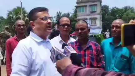 তমলুক: ভাঙনমারিতে জোড়া খুনে সোমবার খেজুরী বন্ধের ডাক আজ খেজুরীতে জানালেন বিরোধী দলনেতা শুভেন্দু অধিকারী