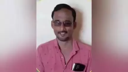 ஒட்டன்சத்திரம்: ஒட்டன்சத்திரம் அருகே எலக்ட்ரீசியன் தூக்கிட்டு தற்கொலை