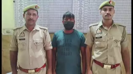 बड़ौत: हिलवाड़ी गांव में हुए संघर्ष में दोनों पक्षों के 2 दर्जन से अधिक लोगों के खिलाफ मुकदमा दर्ज, 2 आरोपी गिरफ्तार