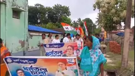 আউশগ্রাম ১: আউশগ্রামের আলিগ্রামে একুশে জুলাই নিয়ে প্রস্তুতি মিছিল করল তৃণমূল কংগ্রেস, মিছিলে হাঁটেন বিধায়ক অভেদানন্দ থান্দার