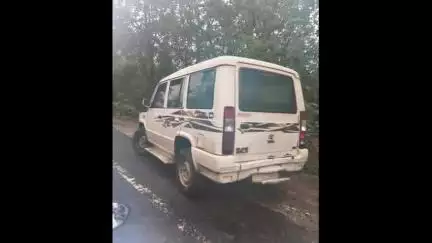 मयूरहंड: बीडीओ के वाहन से भीषण टक्कर, कृषि विभाग के सदस्य का पैर टूटा, हजारीबाग रेफर