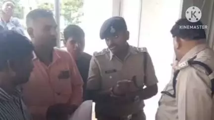 आगर: आगर जिले में संत रामपाल जी के अनुयायी सोशल मीडिया पर आपत्तिजनक टिप्पणी के विरोध में आक्रोशित
