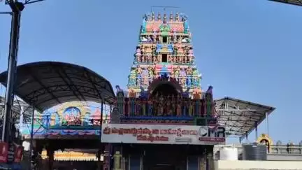 కొవ్వూరు: కామాక్షితాయిని దర్శించుకున్న కోవూరు ఎమ్మెల్యే ప్రశాంతి రెడ్డి