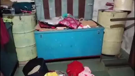 केशोरायपाटन: केशोरायपाटन में मंदिर के पुजारी के घर से हुई नगदी व आभूषणों की चोरी के मामले में दूसरे दिन भी नहीं लगा सुराग
