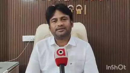 କବିସୂର୍ଯ୍ୟନଗର: କବିସୂର୍ଯ୍ୟନଗର ନିର୍ବାଚନ ମଣ୍ଡଳୀ କୋଦଳା ବିଜ୍ଞାପିତ ଅଞ୍ଚଳ ପରିଷଦ ଅଧ୍ୟକ୍ଷ ରାହୁଲ ଗାନ୍ଧୀଙ୍କ ଗତକାଲି ଗ୍ରସ୍ତ କୁ ନେଇ ରଖିଲେ ପ୍ରତିକ୍ରିୟା