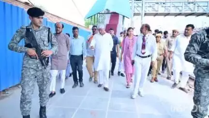 फलौदी: फलोदी में केंद्रीय मंत्री गजेंद्र सिंह शेखावत ने जिला स्तरीय अधिकारियों के साथ बैठक कर दिए आवश्यक दिशा निर्देश