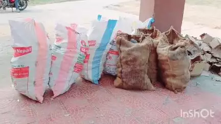 चिरैया: कुंडवा चैनपुर पुलिस ने चोरी के 2 मोटरसाइकिल और नेपाली शराब के साथ एक तस्कर को किया गिरफ्तार