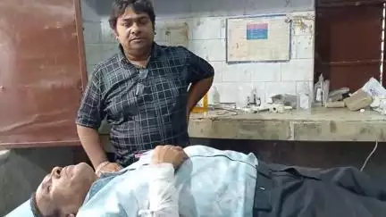 महागामा: मोहनपुर में वृद्ध के गिरने से हाथ में आई गंभीर चोट, डॉक्टर ने लगाए छह टांके