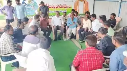 నిజామాబాద్ సౌత్: ఇళ్ల స్థలాలు ఇవ్వాలని నగరంలో ఎమ్మెల్యే భూపతిరెడ్డిని కోరిన జర్నలిస్టులు