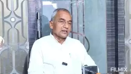 कंधार: शरद पवार यांची भेट ही सदिच्छा भेट होती, कोणीही वेगळा अर्थ काढू नये: माजी आमदार शंकर धोंडगे