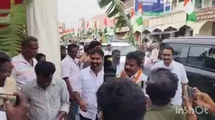 வாலாஜா: ராணிப்பேட்டை காவல் நிலையம் அருகே காங்கிரஸ் பிரமுகர் அலுவலகத்தை காங்கிரஸ் கட்சியின் மாநில தலைவர் செல்வ பெருந்தகை திறந்து வைத்தார்