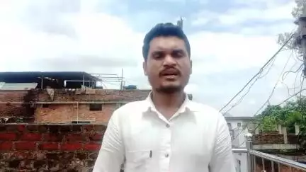 उदयपुर: सरगुजा/साल्ही - अदानी कंपनी पर रात के अंधेरे में फसलों पर बुलडोजर चलवाने का ग्रामीण जय सिंह ने लगाया आरोप