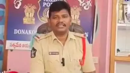 దర్శి: వ్యక్తిగత సమాచారం ఎవరికి చెప్పవద్దని మండల ప్రజలకు సూచించిన ఎస్సై త్యాగరాజు