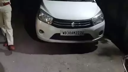 বারাবনী: আসানসোলের বরাকরে স্কুটিতে থাকা দুই যুবতীর সঙ্গে অশোভন আচরণের অভিযোগে গ্রেপ্তার ৬ জন