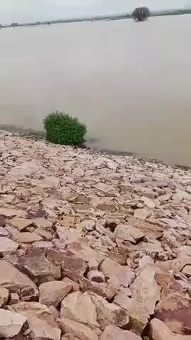 ranwaha bandha Khatri ke nisan se upar