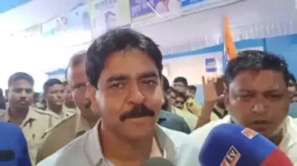 সোনারপুর: খুনীর কোনও জাত হয় না, অভিযুক্ত দলের পদাধিকারী নয়; ভাঙড়ের খুনের ঘটনায় তৃণমূল নেতা গ্রেপ্তার হওয়ায় সোনারপুরে বললেন বিধায়ক