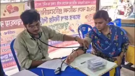 ব্যারাকপুর ২: ব্যারাকপুর শ্রীকৃষ্ণ অ্যাপার্টমেন্ট দোকানদার বৃন্দের পক্ষ থেকে আয়োজিত হলো ব্যারাকপুরে রক্তদান শিবির