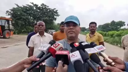 ଜଳେଶ୍ବର: ଚାଲନ୍ତି ରେ ବସ ଦୁର୍ଘଟଣାରେ ବାଲେଶ୍ୱର ଆରଟିଓ ଓ ଜଳେଶ୍ୱର ତହସିଲଦାରଙ୍କ ପ୍ରତିକ୍ରିୟା