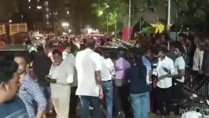 નવસારી: નવસારી દુધિયા તળાવ વિસ્તારમાં સગીરો બેફામ ત્રીપલ સવારી બાઇક હંકારી કર્યો અકસ્માત, અન્ય બાઇક ચાલકોને અડફેટ લેતા ઇજા