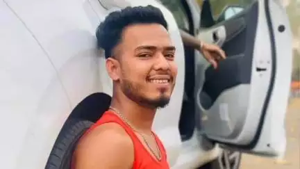 বিশালগড়: মারুতি গাড়ি বোঝাই ১৮ কেজি শুকনো গাঁজা উদ্ধার,পলাতক নেশা কারবারি, ঘটনা মিয়াপাড়া এলাকায়