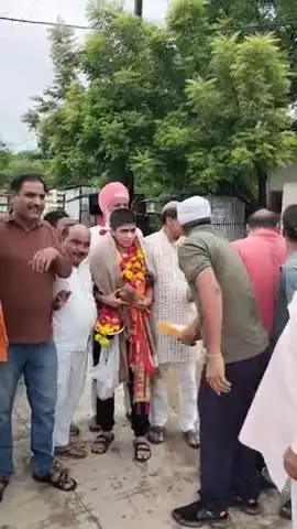 किर्गिस्तान में हुई एशियाई कुश्ती चैंपियन शिप में श्योपुर और देश प्रदेश का मान बढ़ाकर लौटी सुखमन कोर का अभिनंदन किया
