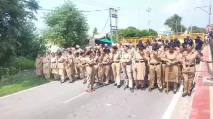 ਸੰਗਰੂਰ: ਮੁੱਖ ਮੰਤਰੀ ਦੀ ਕੋਠੀ ਦੇ ਬਾਹਰ ਬੇਰੁਜ਼ਗਾਰ ਸਾਂਝਾ ਮੋਰਚਾ ਨੇ ਆਪਣੀਆਂ ਮੰਗਾਂ ਨੂੰ ਲੈ ਕੇ ਕੀਤਾ ਪ੍ਰਦਰਸ਼ਨ