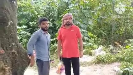 রায়গঞ্জ: মোটরবাইক দুর্ঘটনায় আহত কিশোরের মৃত্যু, শোকের ছায়া বৈদরা গ্রামে, দেহ মহিলা তদন্ত রায়গঞ্জ  মেডিকেলে