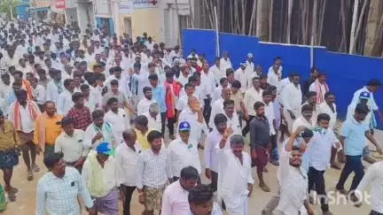 ఆలూరు: కూటమి ప్రభుత్వం హామీలను నెరవేర్చడంలో విఫలం: దేవనకొండలో ఎమ్మెల్యే విరుపాక్షి