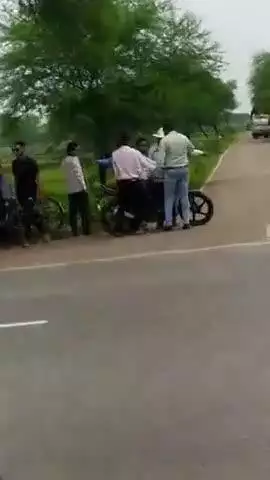*विधायक संदीप साहू ने जताई नाराजगी – बलौदा बाजार–कसडोल मार्ग पर यातायात विभाग की कार्यशैली पर उठाए सवाल*
*ग्राम डोंगरा म