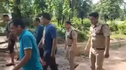 जसपुर: जसपुर कोतवाली पुलिस ने ग्राम पतरामपुर सहित अन्य इलाकों में अवैध कच्ची शराब के खिलाफ चलाया अभियान