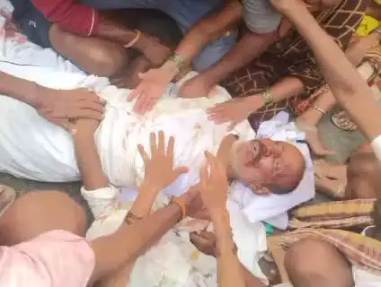 ముదిగుబ్బ మండలంలో ఆదివారం విషాదం చోటు చేసుకుంది.