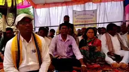 ନୂଆପଡା: ନେଗିପାଲିରେ ଆଦିବାସୀ କଲ୍ୟାଣ ସଂଘର ଆଦିବାସୀ ମହାମେଲି