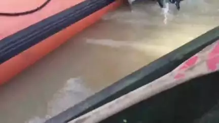 করিমগঞ্জ: থার্মোকল দিয়ে লঙ্গাই নদী পার হতে গিয়ে নদীর জলে তলিয়ে গেল দিগলবাকের এক যুবক,উদ্ধারকার্যে SDRF বাহিনী