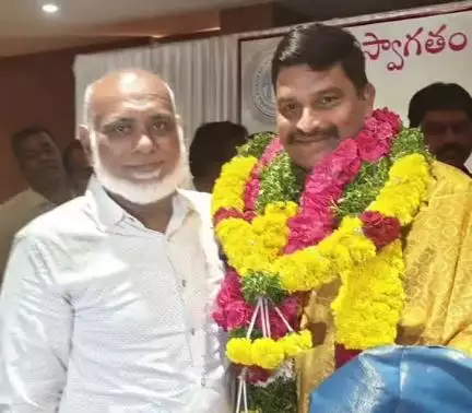 కొండపి: ఏపీ రాష్ట్ర పోలీసు సంఘం ప్రధాన కార్యదర్శిగా ఏకగ్రీవంగా ఎన్నికైన సింగరాయకొండ సర్కిల్ ప్రస్తుత  సీఐ హజరతయ్యా