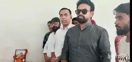 जामताड़ा: जामताड़ा में पूर्व सांसद स्वर्गीय ददई दुबे की श्रद्धांजलि सभा का आयोजन किया गया