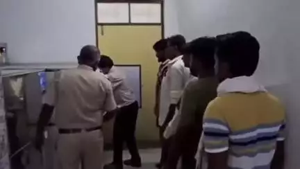 गोगुन्दा: गोगुंदा में परिवार से परेशान युवक ने दुकान पर खाई सेल्फोज की गोलियां